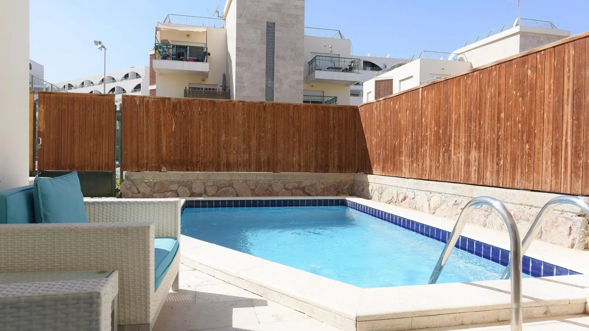 Amdar Holiday Apartments Eilat